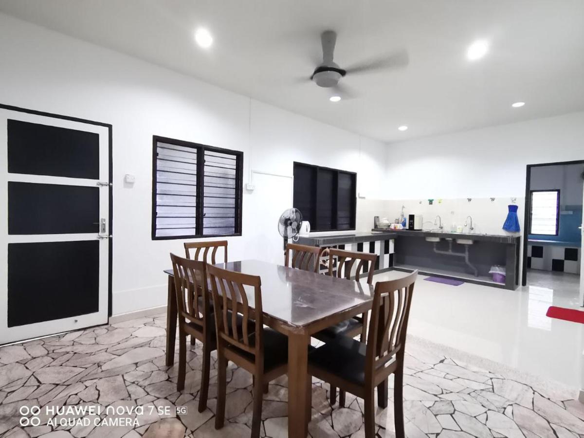 SingLeisure Holiday House Mersing Exterior foto